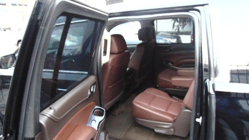 Imagen 10 de 15 de Chevrolet Suburban 5.4 Premier Piel 4x4 Blindada