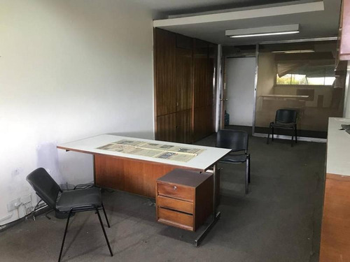 Imagen 2 de 7 de 4 Oficinas Se Alquilan En Conjunto - Excelente Ubicacion !