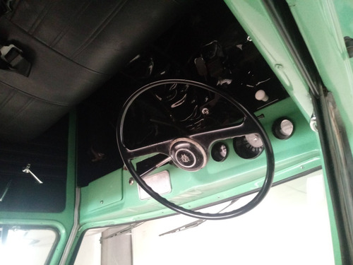 Imagem 8 de 15 de Picape Willys F75