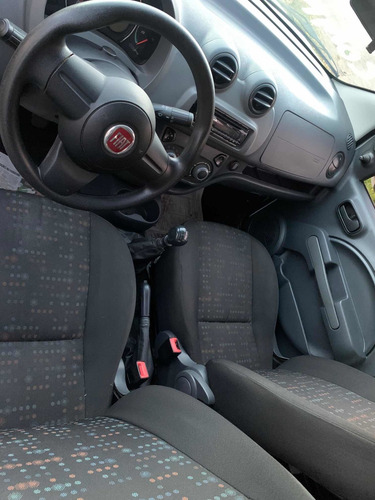 Imagem 6 de 8 de Fiat Uno 2016 1.0 Vivace Flex 3p