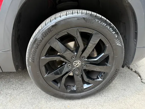 Volkswagen Taos 1.4 Tsi Highline At