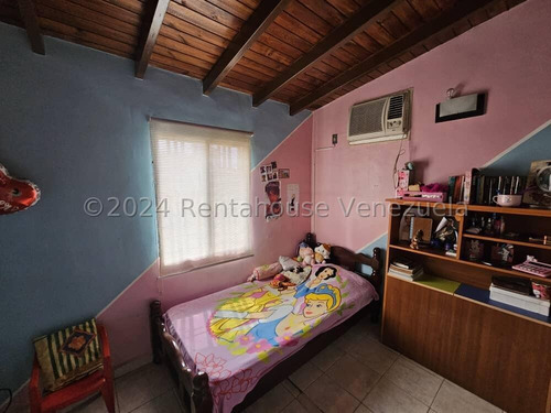Apartamento En Piso 1 Ubicado En Conjunto Residencial La Orquidea2 24-26152 Irrr