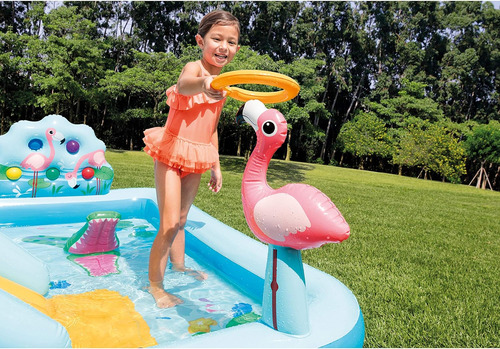 Piscina Inflable Del Castillo La Piscina Inflable La Piscina