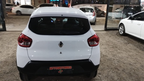 Imagen 10 de 16 de Renault Kwid 1.0 Life