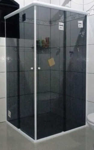 Imagem 4 de 5 de Venda E Instalação Janelas, Box E Sacadas De Vidro
