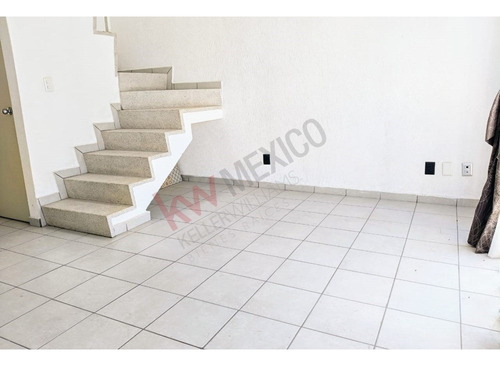 Casa En Venta En Hacienda Del Valle Ii, San Mateo Otzacatipan, Toluca