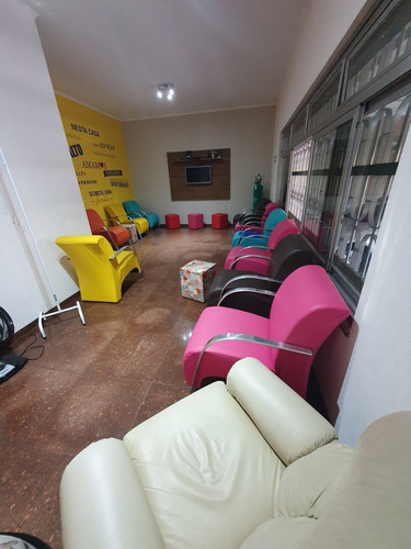 Imagem 1 de 5 de Casa De Repouso