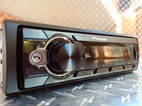 Autoestéreo para auto Pioneer MVH S215BT con USB y bluetooth