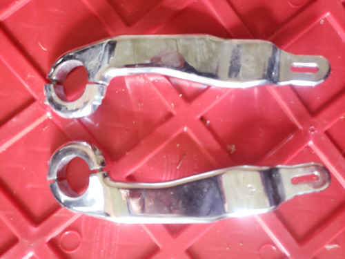 Soporte Carenado Liru82yf11034-2 Para Touring 15+ Cromado (Usado)