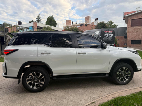 Toyota Hilux SW4 2.8 Tdi Diamante Ii 4x4 7as 6at