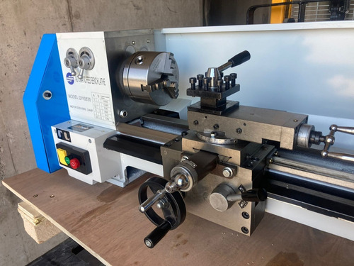 Imagen 6 de 9 de Torno Sobremesa 520x200 -550 Watt