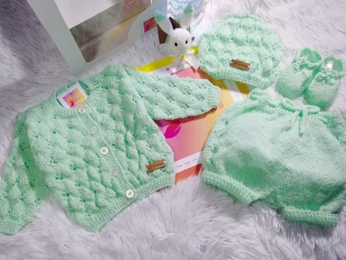 Ajuares para bebes tejidos a mano new arrivals