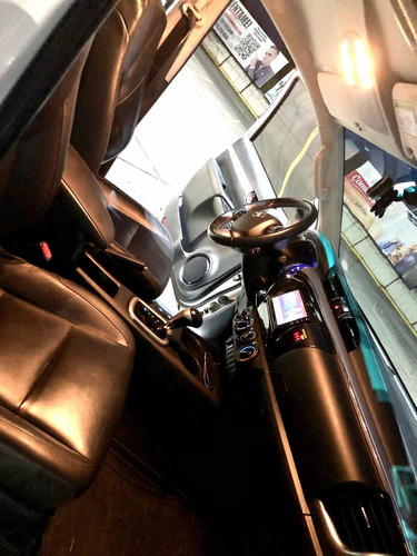 Imagen 4 de 5 de Toyota Hilux 2018 2.8 Tdi Cabina Doble At