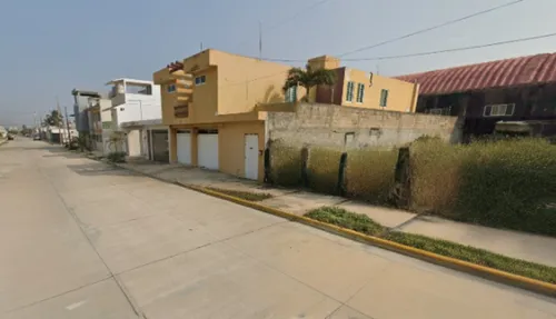 Casa En Venta Av Juventino Rosas Puerto Mexico Coatzacoalcos, Veracruz/ Recuperacion Bancaria Laab1