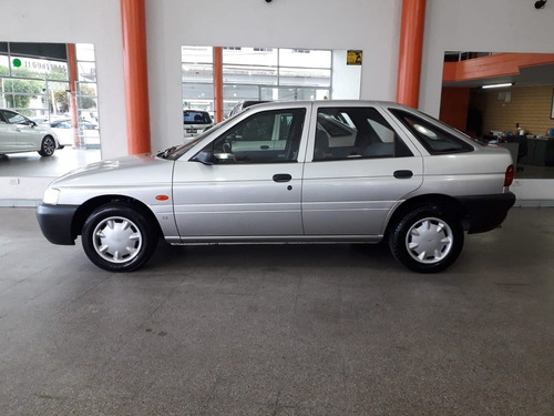 Ford Escort Lx 1.8 Nafta Año 1998