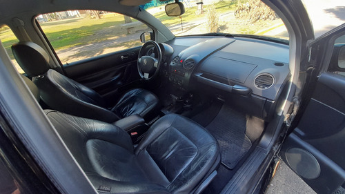 Volkswagen New Beetle 2.0 Advance At