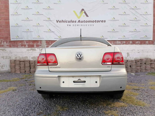 Imagen 7 de 15 de Volkswagen Jetta 2011 4p Cl L4/2.0 Aut A/a