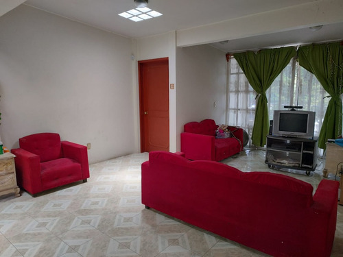 Se Renta Casa En Cuajimalpa A 5 Mins De Santa Fe Y 15 De Cuajimalpa Centro, A Dos Cuadras De Carretera Mx Toluca