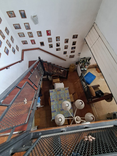 Casa 4 Amb Con Lote De 866 X 40 Excelente Oportunidad