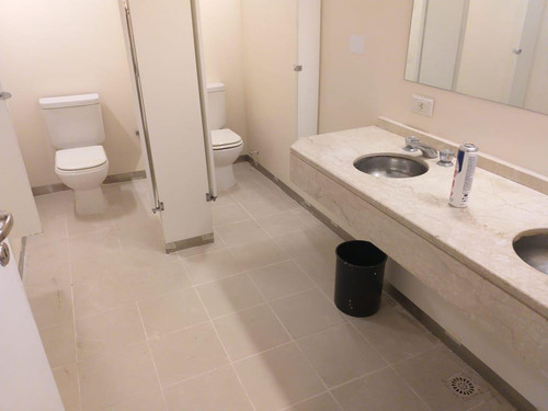 Imagen 6 de 21 de Oficina 1310 M2 Con 18 Cocheras - Torre Laminar Plaza - Catalinas