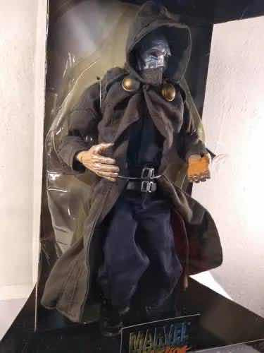 Fantastic Four Dr. Doom Marvel Studios Toybiz
