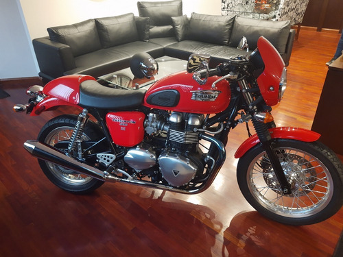 Triumph Thruxtom (permuto)