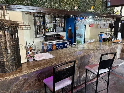 En Venta Fondo De Comercio, En El Hatillo. Tiene Como Objeto Principal La Preparacion, Venta Y Distribucion De Comida Casera
