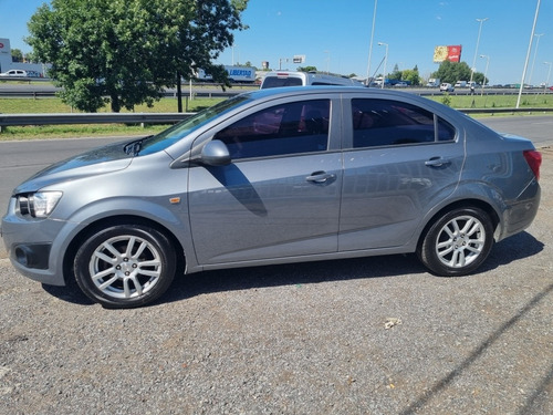 Imagen 2 de 16 de Chevrolet Sonic 2013 1.6 Lt