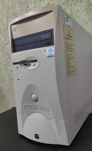Pc Gamer Antigo Com Windows Xp - Retrô Vintage