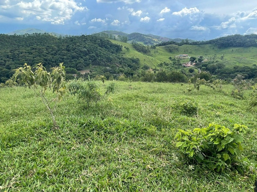 Imagem 10 de 21 de Aj27- Venha Garantir O Seu Terreno Na Melhor Localidade!!!