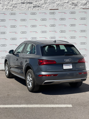 Audi Q5 Select 2.0T