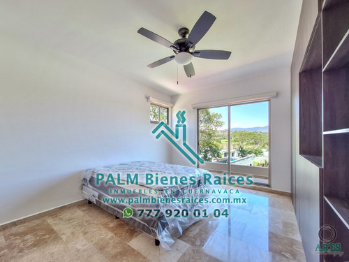 Casa Sola Con Alberca En Fraccionamiento Con Acceso Controlado, 4 Recámaras, 4.5 Baños, 3 Estacionamientos, Xochitepec, Morelos