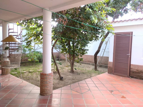 Imagen 22 de 22 de Casa En Venta Guatire Castillejo Villa Hermosa 4 Habitaciones Y 3 Baños
