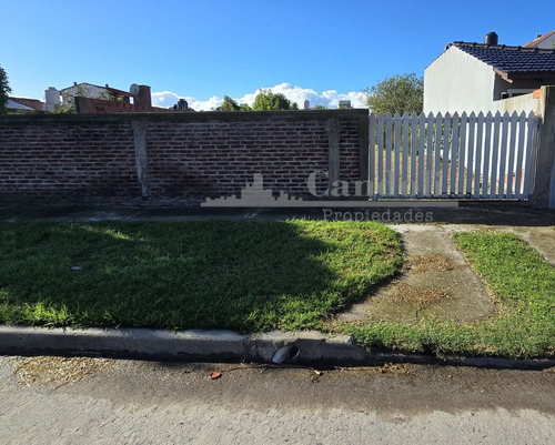 Lote En Venta - Santa Clara Del Mar, A Una Cuadra Del Mar