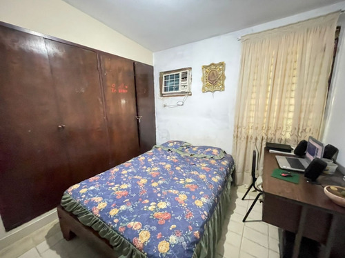 Imagen 13 de 17 de Ecv-882 Zona Norte Casa En Urbanización Rosal Sur