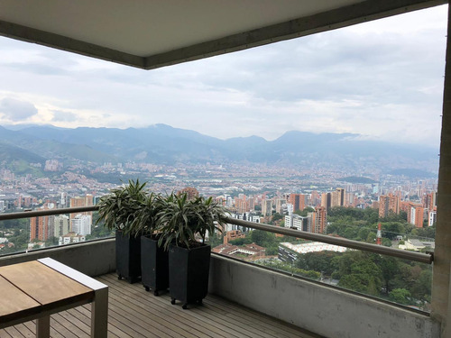 Apartamento Amoblado En Venta Medellin Poblado Los Balsos