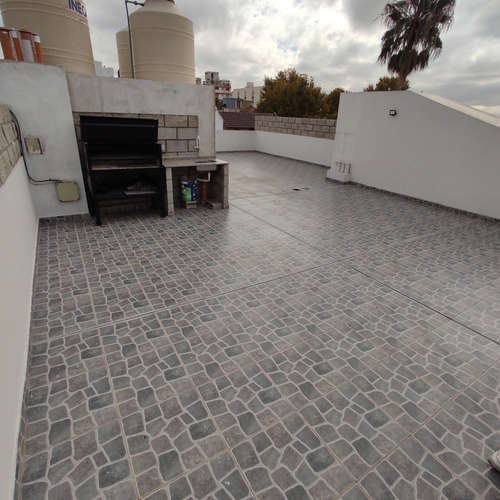 Imagen 14 de 16 de Venta/permuta Departamento 2 Amb En Pb Al Frente A Estrenar!