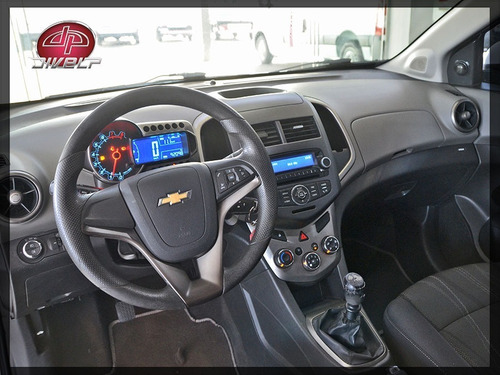Imagem 7 de 17 de Chevrolet Sonic Ltz 1.6 Flex Manual Usado 2013