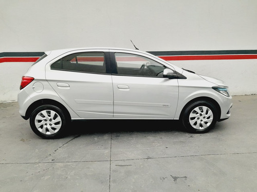 Chevrolet Onix ONIX HATCH LT 1.4 8V FlexPower 5p Mec.
