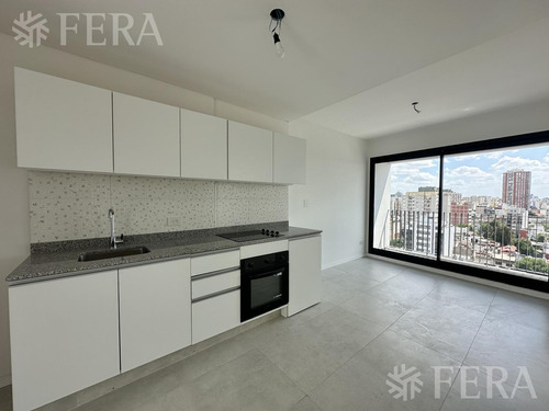 Venta Departamento 3 Ambientes Con Balcón En San Cristobal