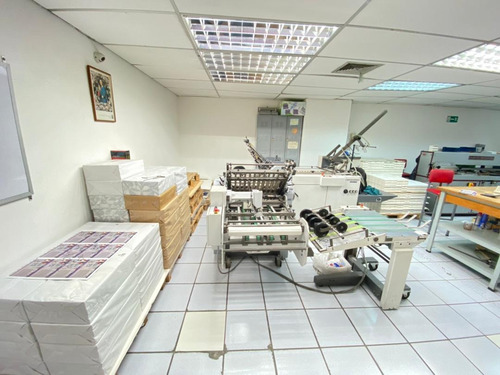 Imagen 5 de 7 de Se Vende Local Comercial Y Fondo De Comercio 268m² En Los Cortijos