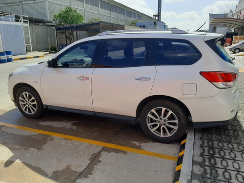 Nissan Pathfinder Modelo 2016