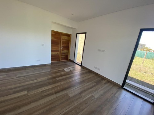 Imagen 24 de 30 de Susana Aravena Propiedades-casa En Venta En Santa Elena