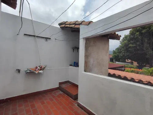 Casa En Venta En Once De Noviembre. Cod V30701