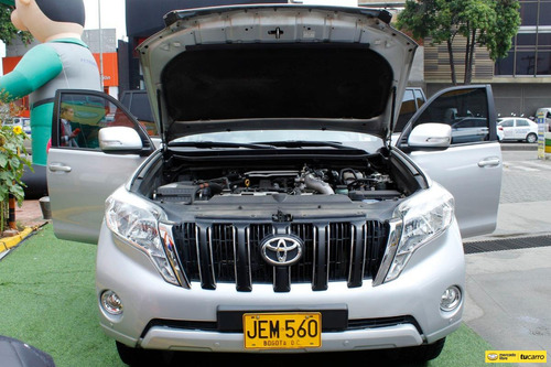 Imagen 9 de 25 de Toyota Prado Tx-l