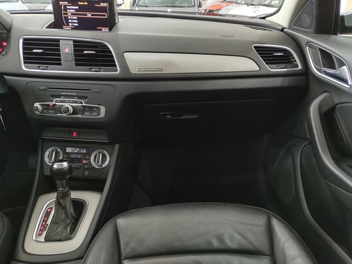 Imagem 11 de 15 de Audi Q3 Ambiente 2.0 Tfsi Quattro 4p Gasolina S Tronic