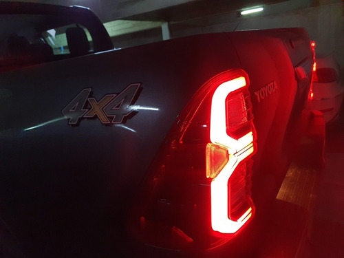 Toyota Hilux Srx 4x4 Automatica 2021 A/t