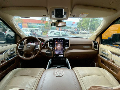 Imagem 6 de 16 de Ram 2500 Laramie 6.7 Turbo Diesel 4x4 Aut - Mônaco Automóve.