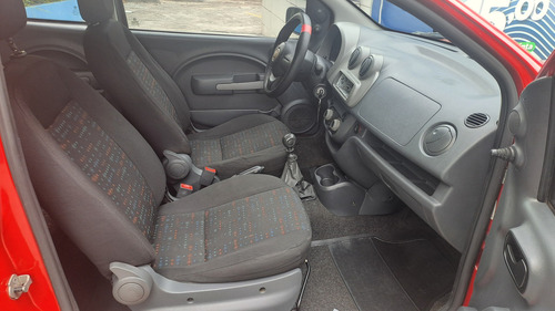 Fiat Uno Uno Vivace 1.0 8V (Flex) 2p
