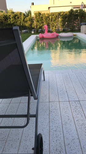 Casa En Venta Nordelta Barrio Tipas Con 4 Dormitorios Uno En Suite C/vestidor Galería Con Parrilla, Pileta Y Pque. Tipas: Lago Tenis Basquet Futbol 2 Sum Club House Piscina Parrilla Voley Juegos Niños